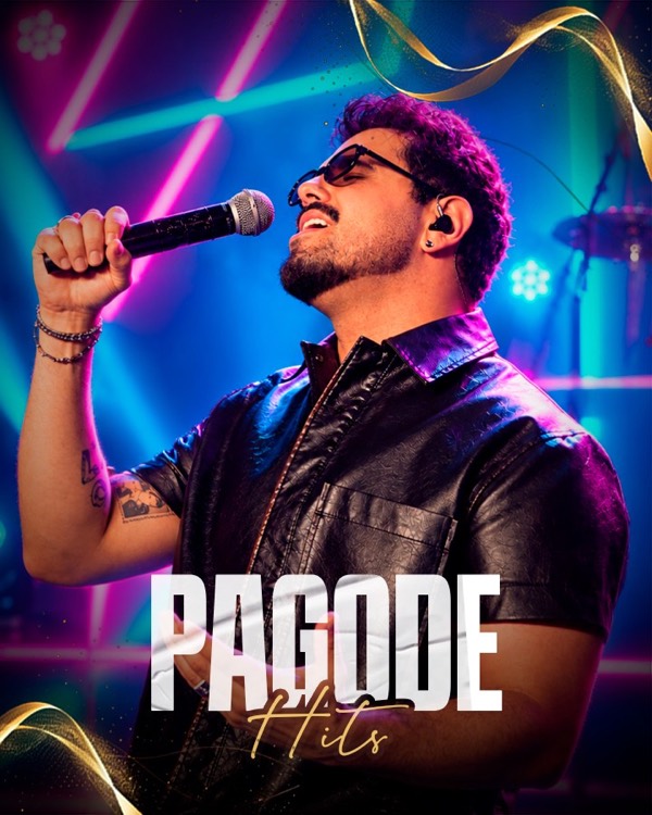 Vídeo: vocalista da Banda Prime de óculos escuros cantando hits do pagode ao vivo